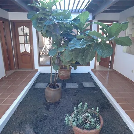 Villa Playa Del Flamingo - A Lovely 4 Bedroom - Great Location - A Short Walk To The Beach *